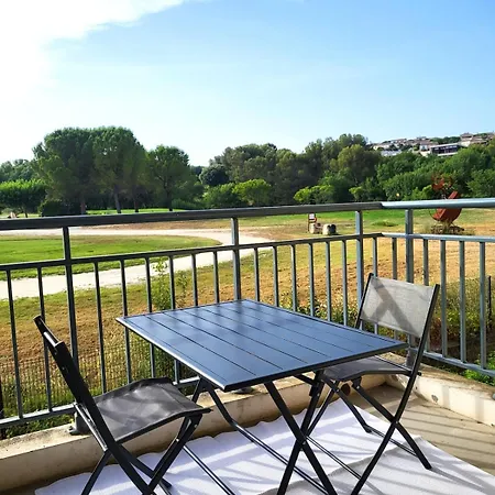 T2 - Cosy, Piscine, Vue Sur Le Golf *